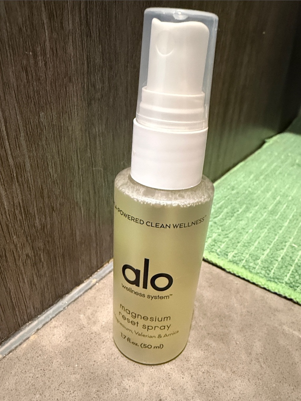 ALO Yoga Magnesium Reset Spray - Brand New